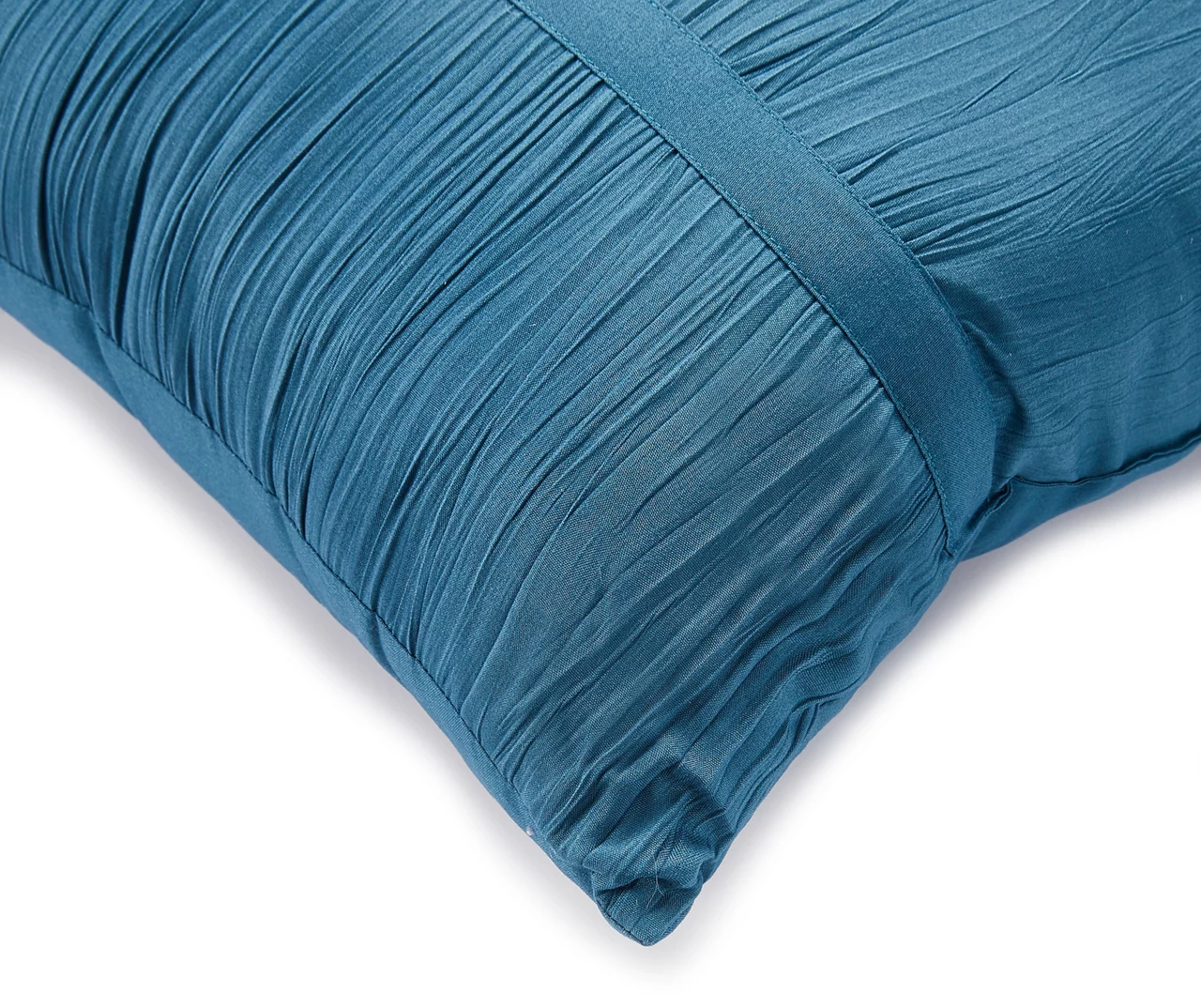 Broyhill Crinkle Comforter Set 17 Broyhill Crinkle Comforter Set - Image 15