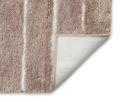 Broyhill Villa Stripe Bath Rug 23 Broyhill Villa Stripe Bath Rug -Broyhill Sales Store 810530735 2