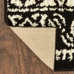 Broyhill Black & White Ornate Fascination Accent Rug -Broyhill Sales Store 810557659 21