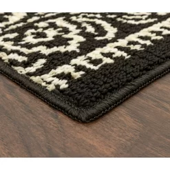 Broyhill Black & White Ornate Fascination Accent Rug -Broyhill Sales Store 810557659 4