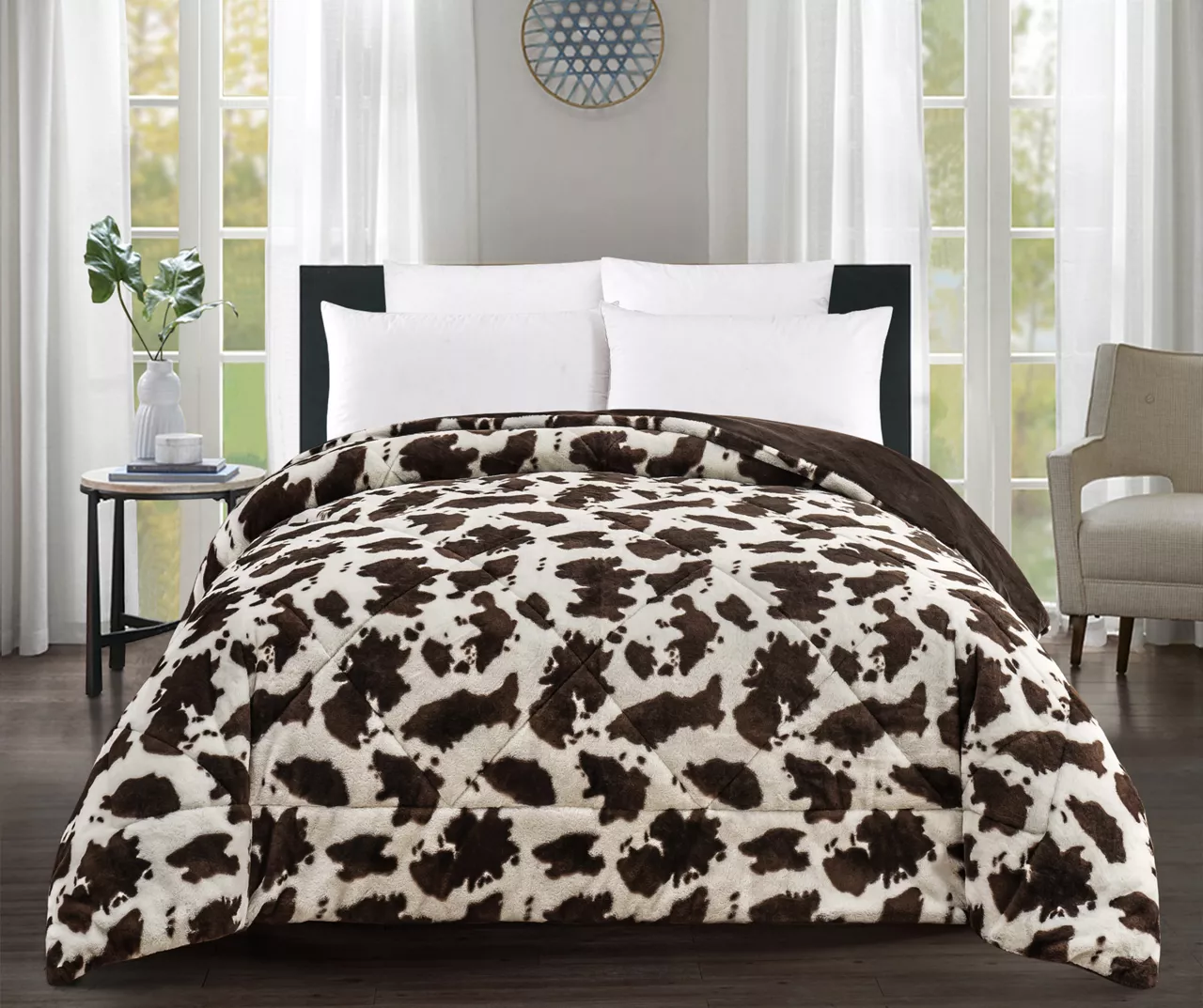 Cream & Brown Cow Print Faux Fur Full/Queen Comforter 4 Cream & Brown Cow Print Faux Fur Full/Queen Comforter - Image 2